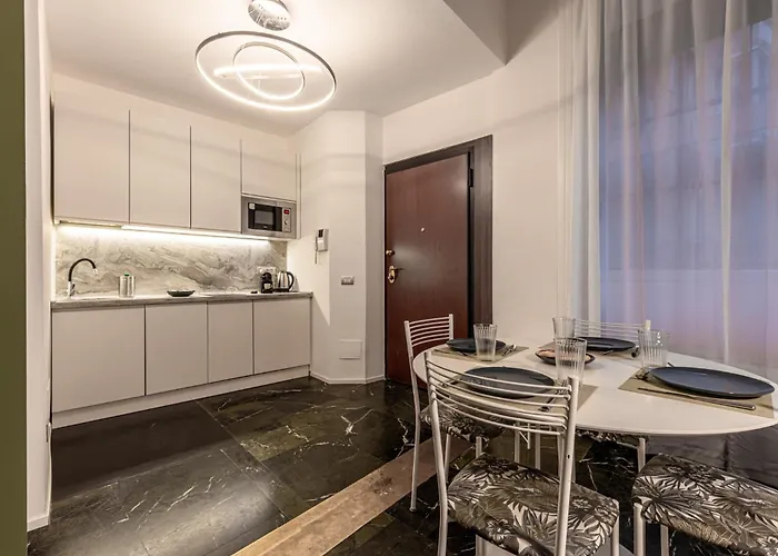 Duomo - Unione Charme * ミラノ