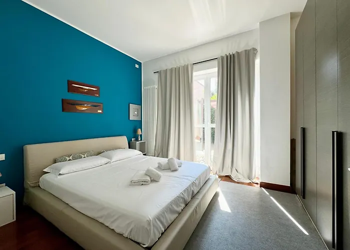 Oasis In The City- Private Garden *