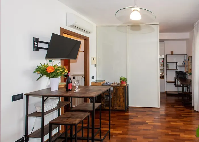 10 Minutes Duomo-elegant شقة