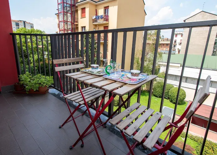 10 Minutes Duomo-elegant شقة