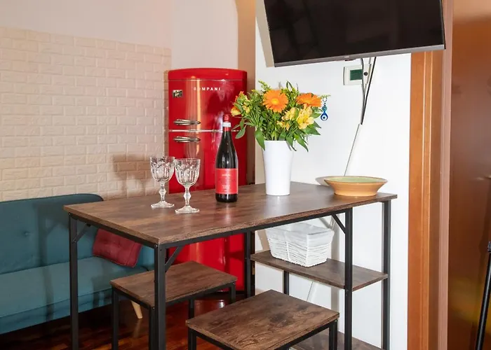 10 Minutes Duomo-elegant شقة *