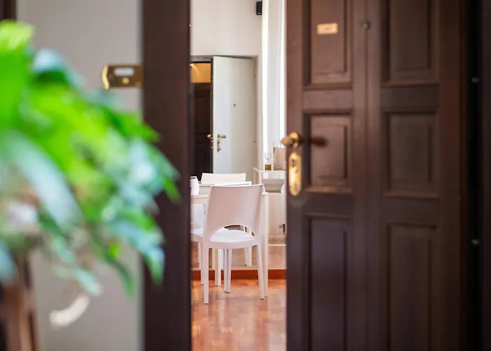 Keys Of Italy - Xxv Aprile 9 Dazzling 2 밀라노