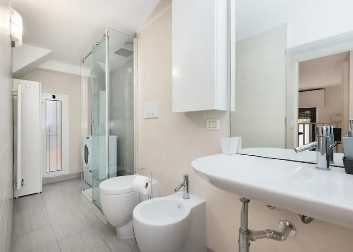 Prada Loft - Posto Auto Privato * Milan