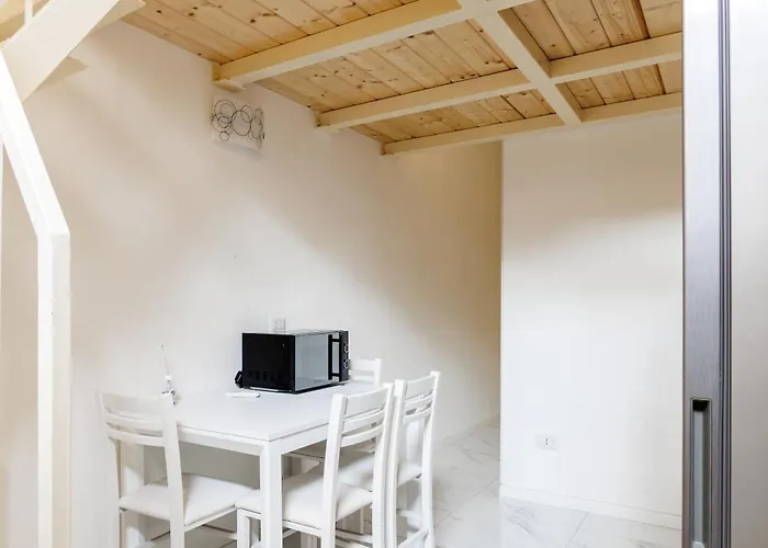 Cozy 2 Bedrooms, 10 Min For Centre, 3 From Linate Milán