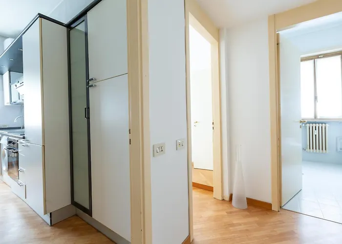 شقة Easytopstay - Lorenteggio Large Flat *