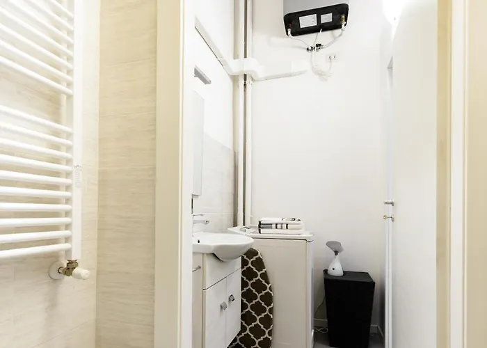 Cozy 2 Bedrooms, 10 Min For Centre, 3 From Linate