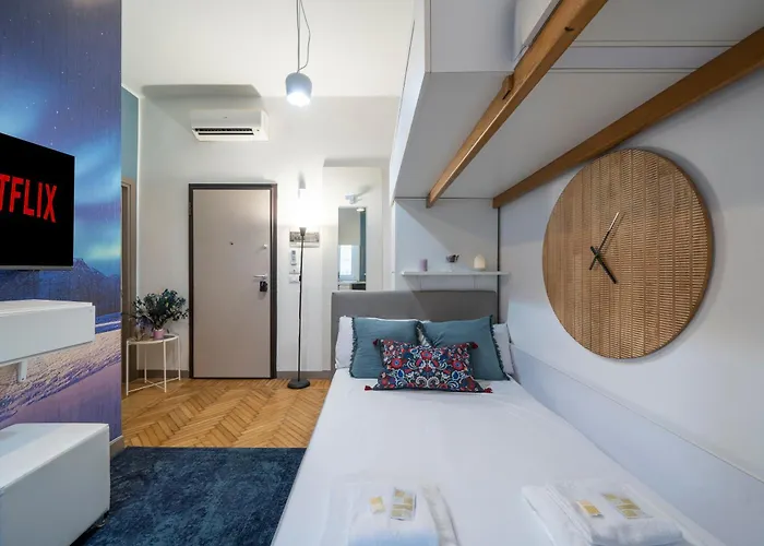 Nocleg ze śniadaniem Loreto Prestige - Parking Free & Bulb Gym Mediolan