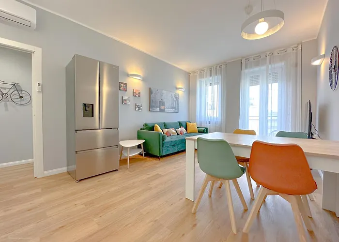 Apartment Torre 24 - Luxury Naviglio Mailand