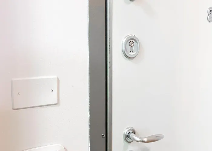 Foro Buonaparte - Red Castello Sforzesco *