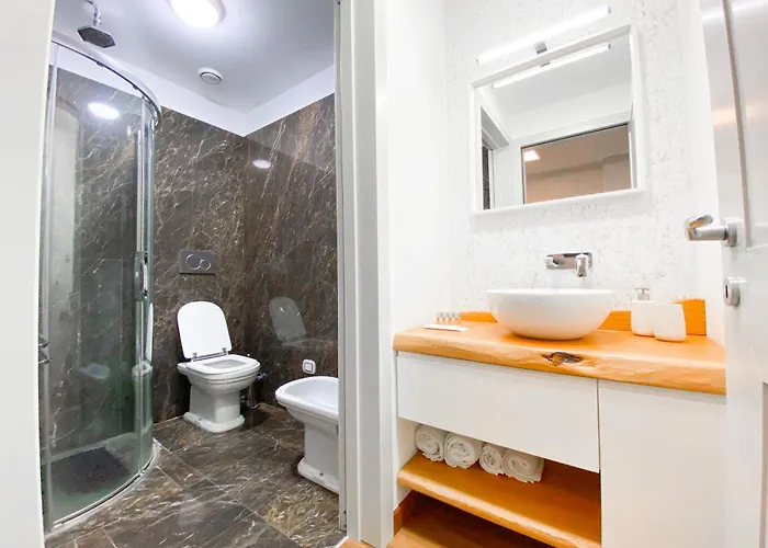 Foro Buonaparte - Red Castello Sforzesco *