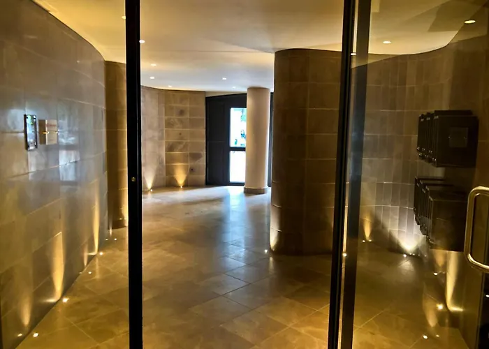 Foro Buonaparte - Red Castello Sforzesco Appartement