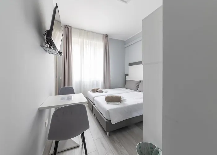 Chezromyk 2 The Kosher 3*