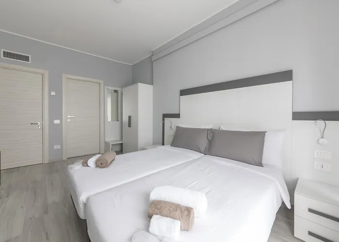 Chezromyk 2 The Kosher Bed and Breakfast Μιλάνο