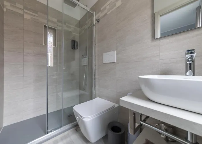 Chezromyk 2 The Kosher Bed and Breakfast Μιλάνο