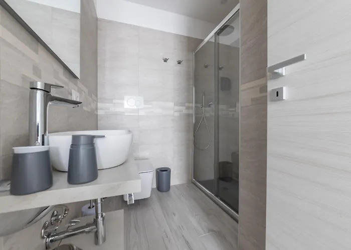 Chezromyk 2 The Kosher 3*