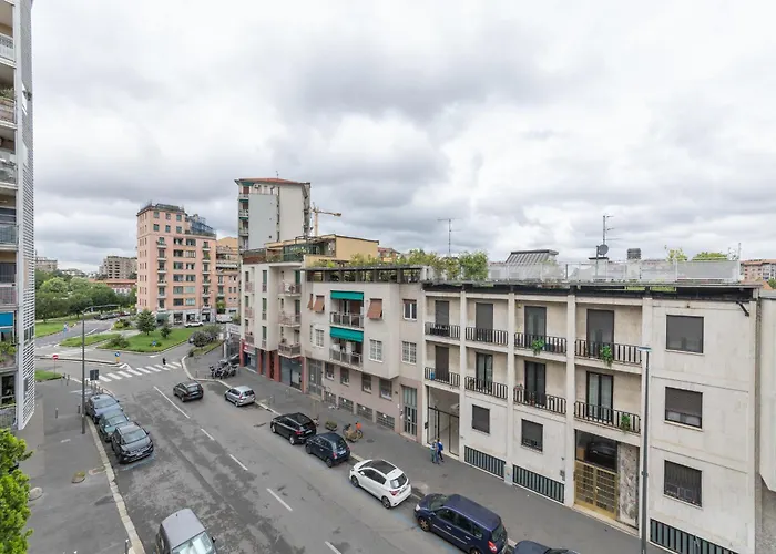 Chezromyk 2 The Kosher Μιλάνο