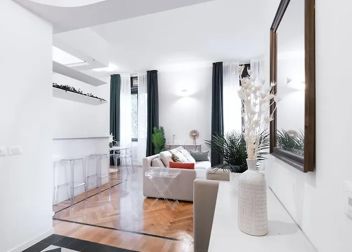 Easylife - - Piazza Grandi 6 - Porta Vittoria