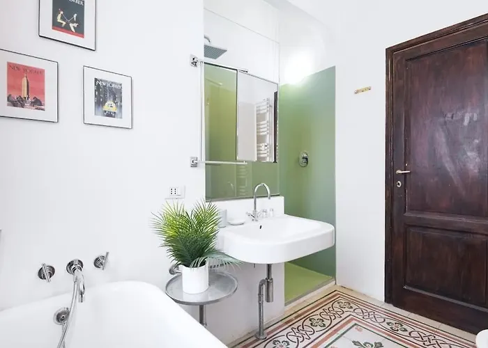 Easylife - - Piazza Grandi 6 - Porta Vittoria