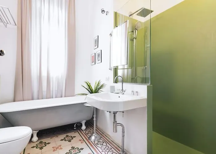 Easylife - - Piazza Grandi 6 - Porta Vittoria *