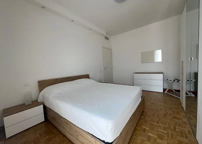 Paul House Brenta