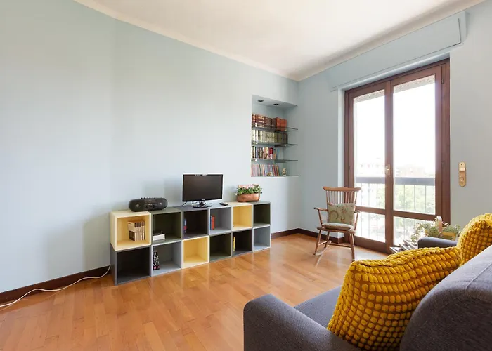 Apartmán Guesthost - Roomy With Comfort! Metro M4 Linate Milán