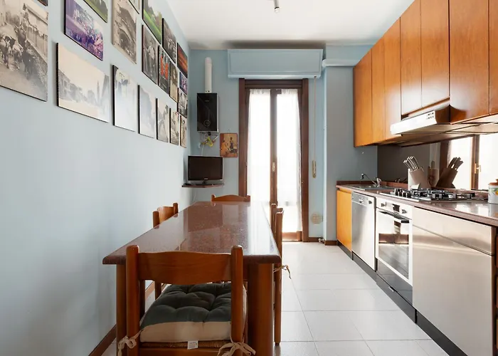 Guesthost - Roomy With Comfort! Metro M4 Linate *