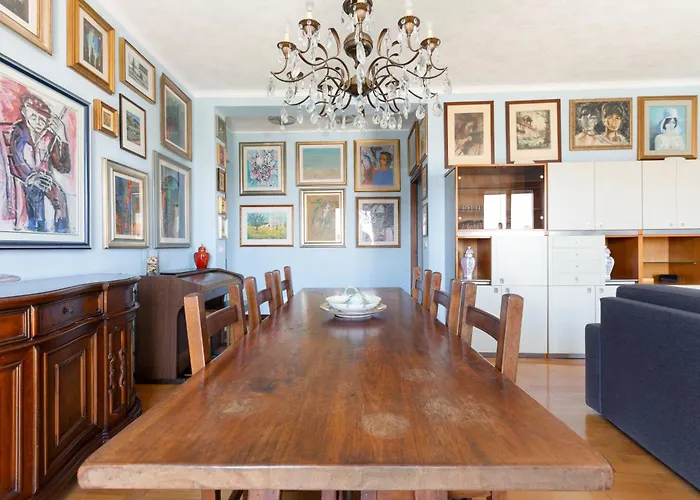 Guesthost - Roomy With Comfort! Metro M4 Linate Milán