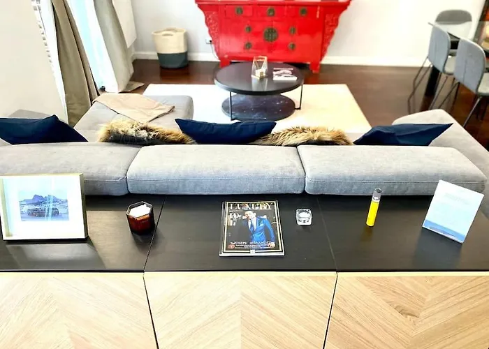 Duomo Area 2 Bedroom Deluxe * Mediolan