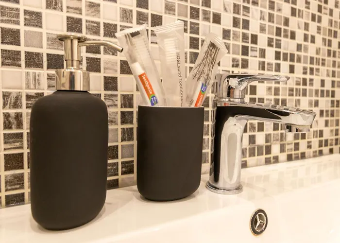 Loft Luxury Design- With 2 Bedrooms -wifi Ultra-5min Metro Lägenhet