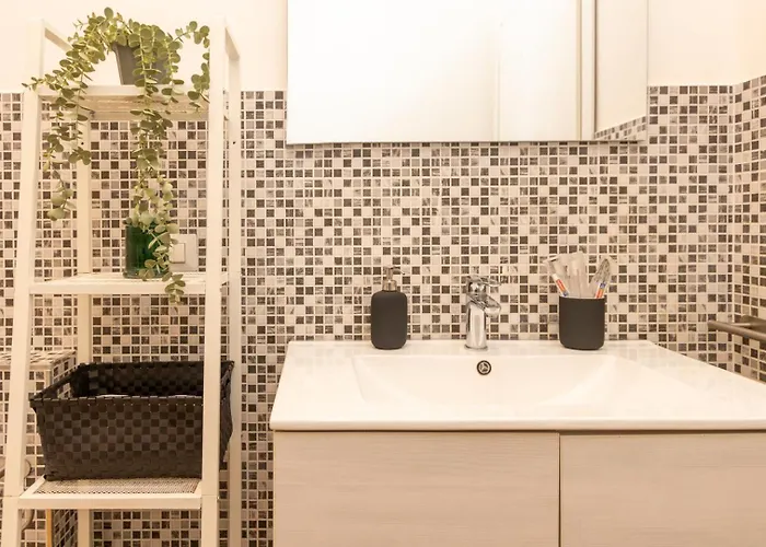 Loft Luxury Design- With 2 Bedrooms -wifi Ultra-5min Metro Lägenhet Milano