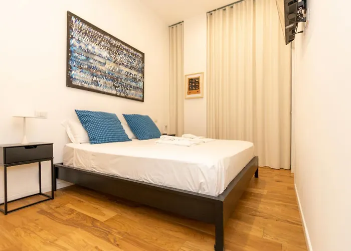 Lägenhet Loft Luxury Design- With 2 Bedrooms -wifi Ultra-5min Metro Milano