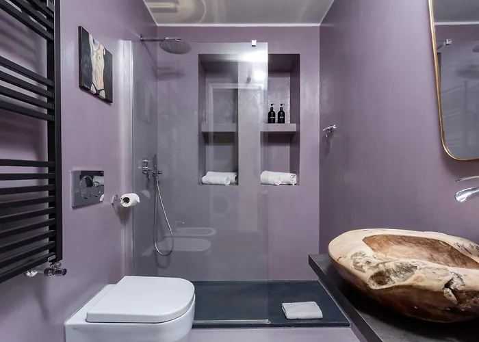 Stylish Industrial Flat מילאנו