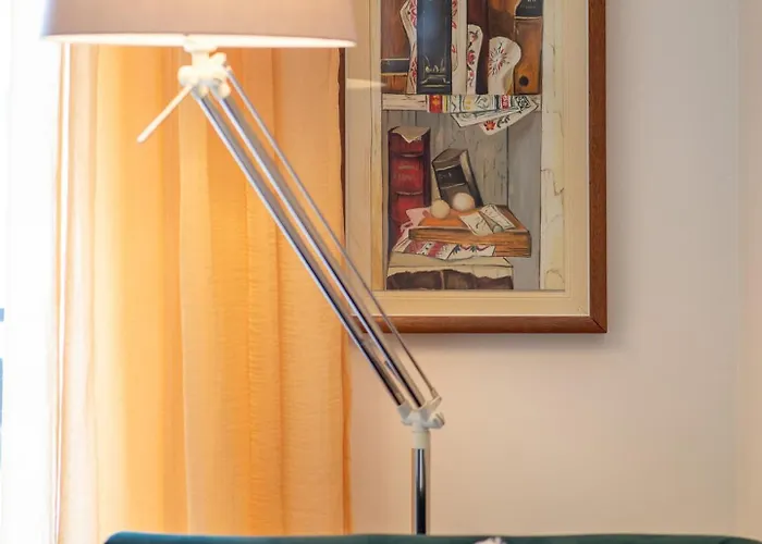 Stylish Flat With Balcony - 15 Min To Duomo * 밀라노