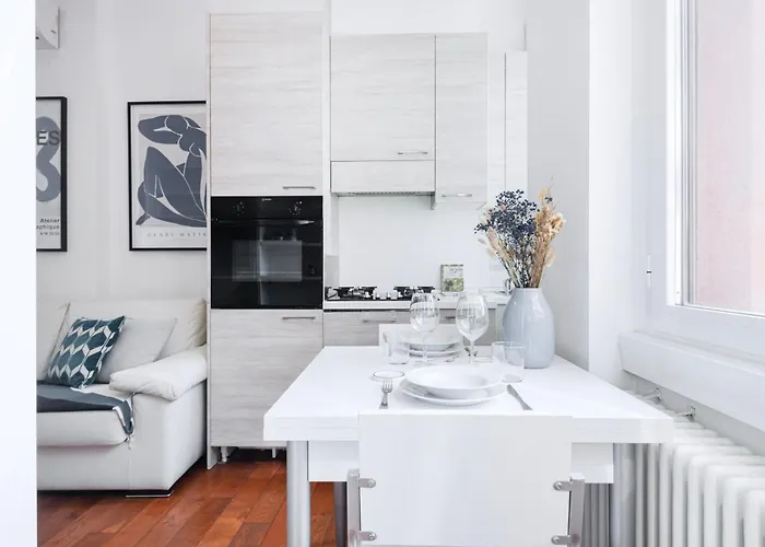 Easylife - - Pier Lombardo 16 - Porta Romana *