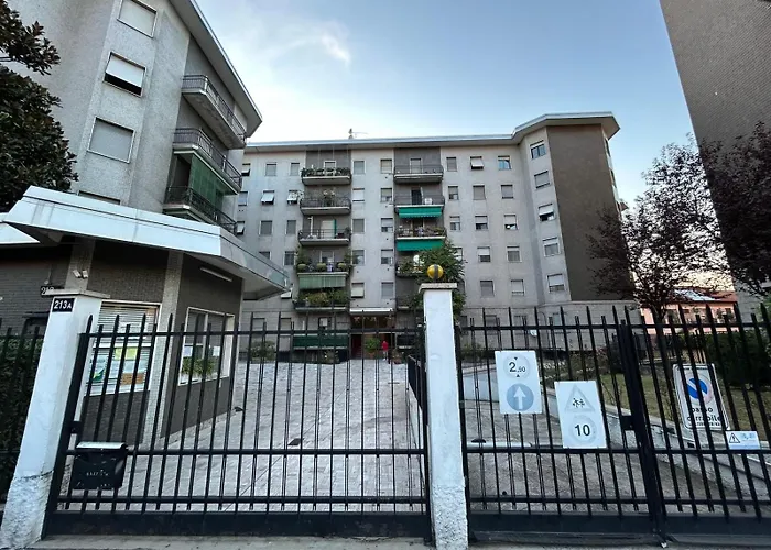 Your In - Elegant & Comfortable Apartament *