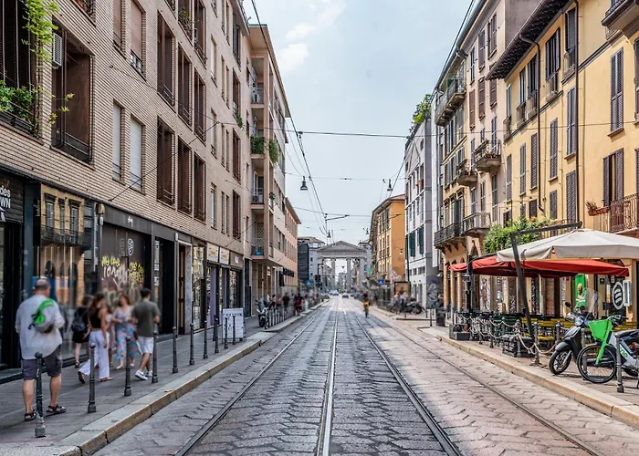 2 Pax Wi-fi Porta Ticinese Milano