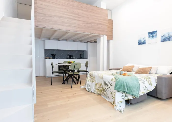 We - Porta Venezia Appartamento *