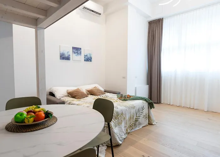 Porta Venezia Luxury - *