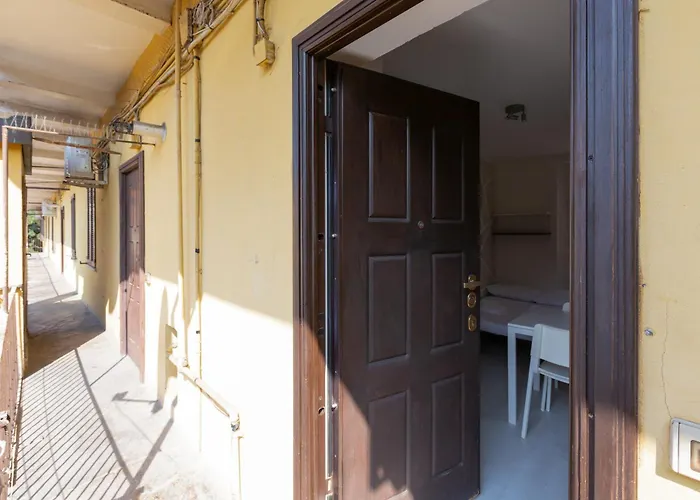 Apartamento Guesthost - Cosy -m3 Yellow Line Affori Fn