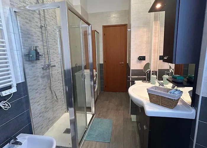 Your In - Elegant & Comfortable Apartament