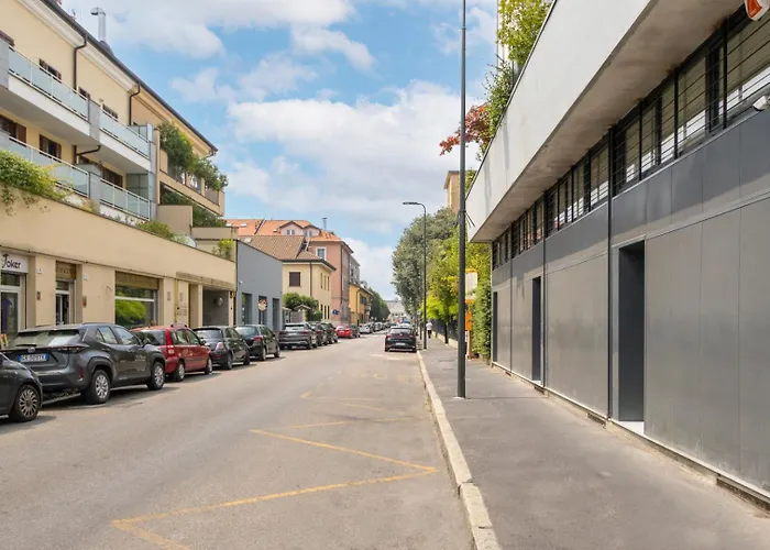 Loft Luxury Design- With 2 Bedrooms -wifi Ultra-5min Metro Mailand