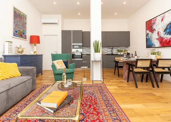 Loft Luxury Design- With 2 Bedrooms -wifi Ultra-5min Metro Apartment