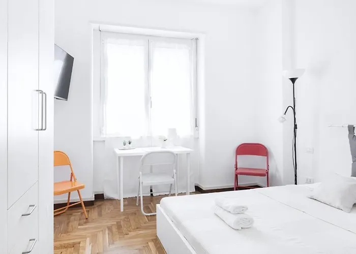 Easylife - - Montenero 4 - Porta Romana Appartamento