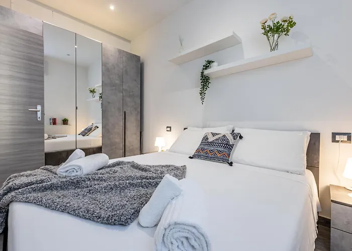 Santa Giulia - 15min Duomo-linate 아파트 밀라노