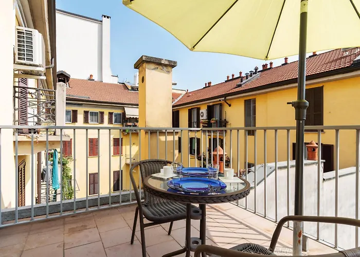 Apartamento Commenda Flexyrent Wifi Milão