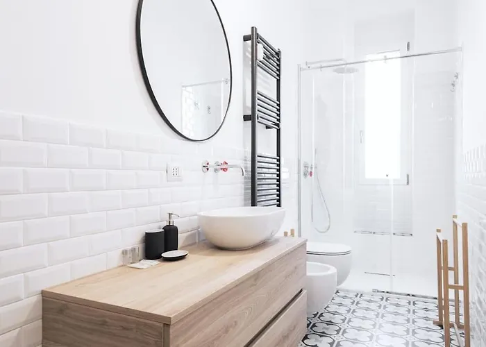Easylife - - Papiniano 43 - Navigli * Milán