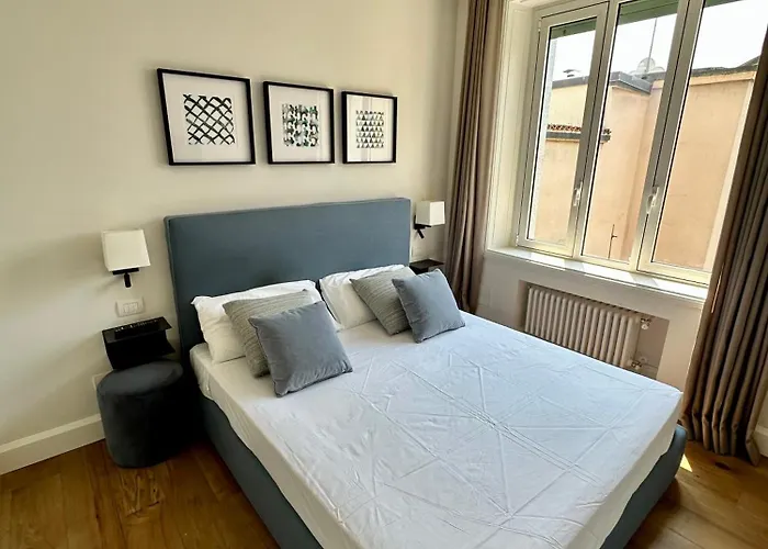 Casa Della Borsa - A