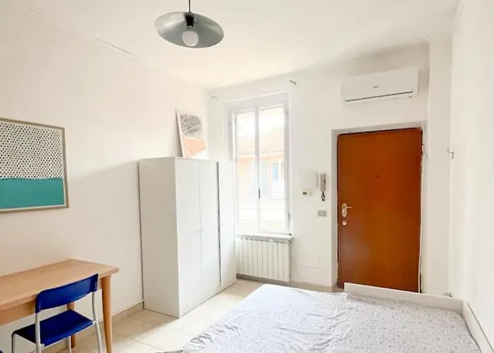 Apartment Small Flat Milan