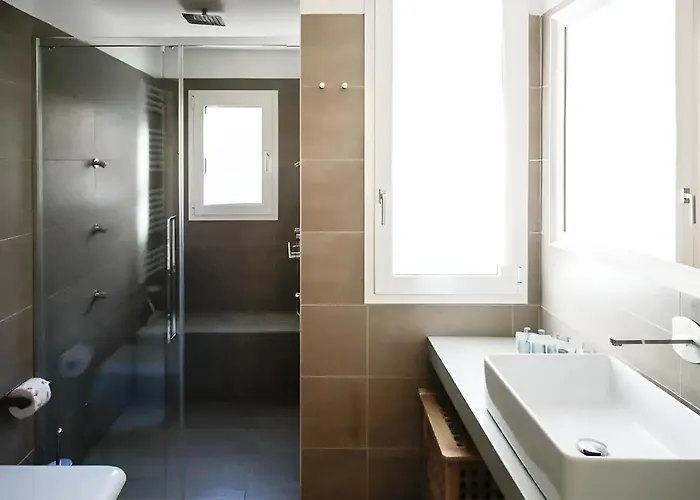 아파트 Yr Station - 5 Min Walk To Metro & Trains *