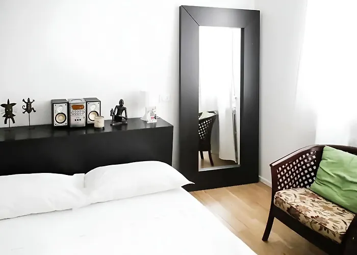 Yr Station - 5 Min Walk To Metro & Trains Appartamento *